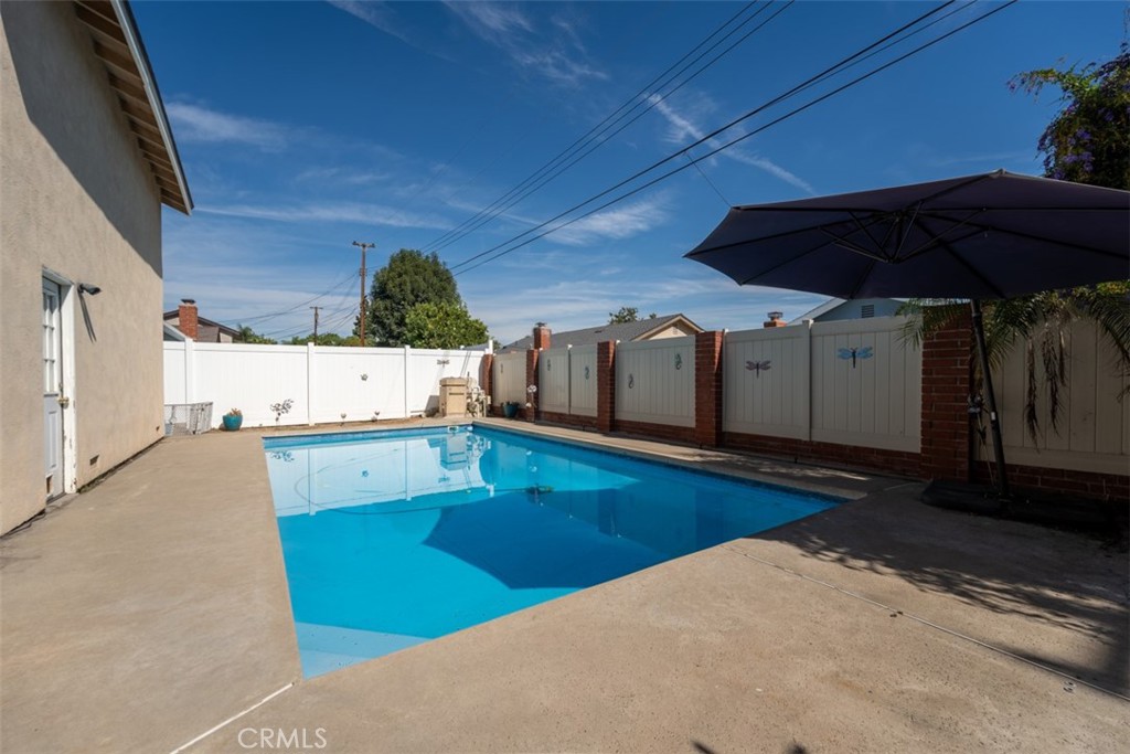 4672 Santa Fe Street