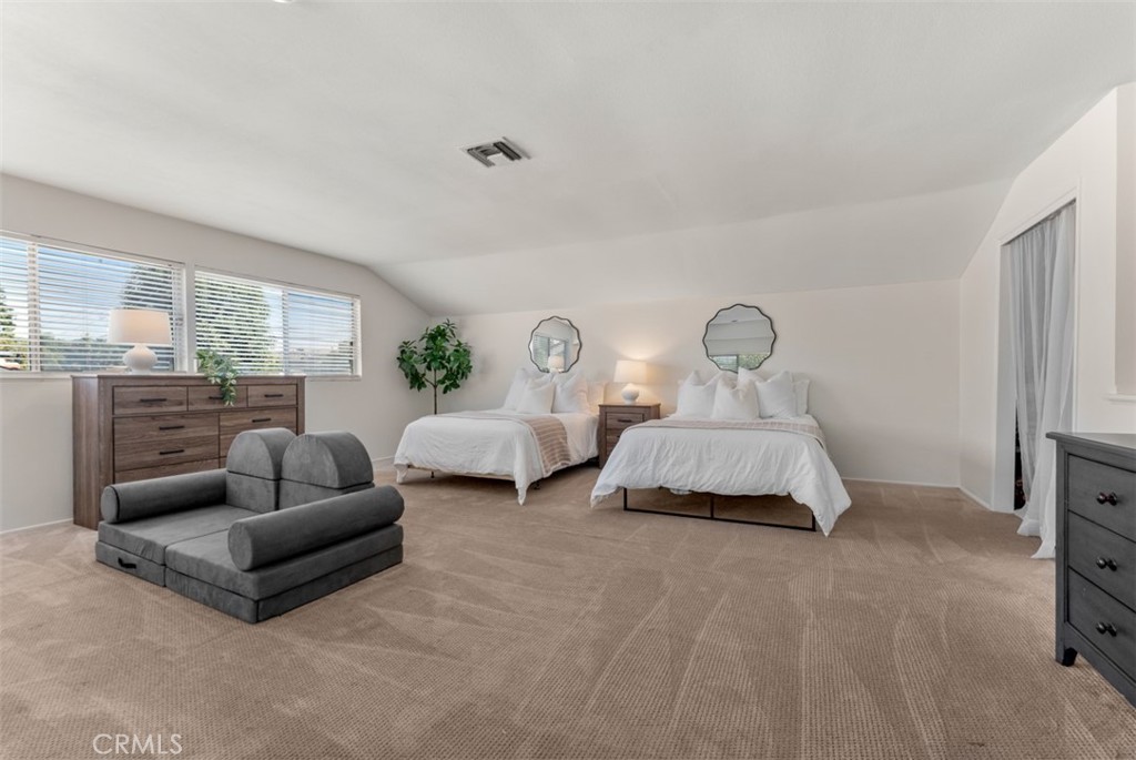 4672 Santa Fe Street