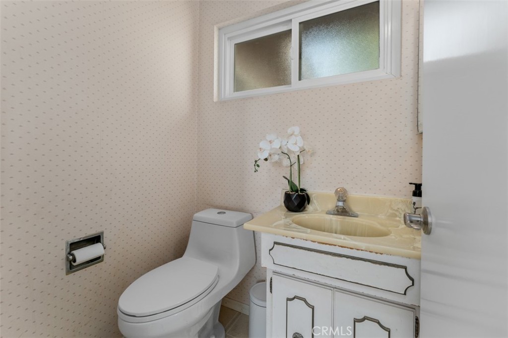 4672 Santa Fe Street