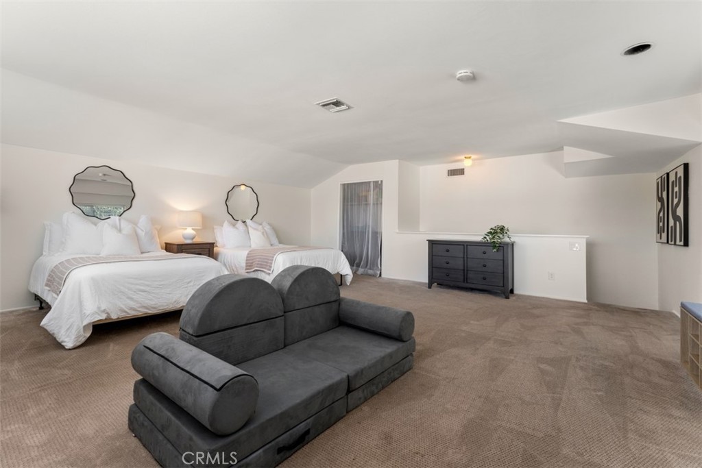 4672 Santa Fe Street