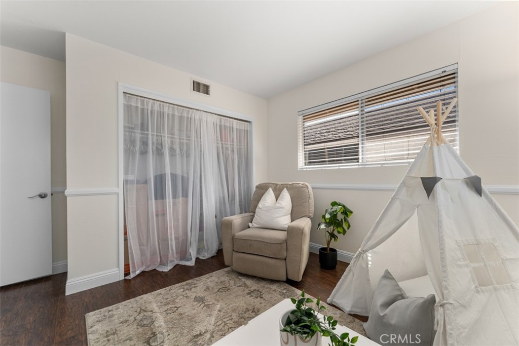 4672 Santa Fe Street