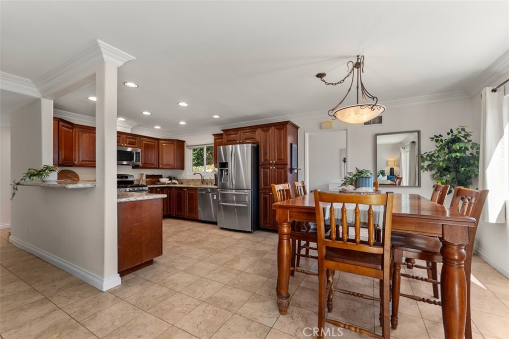 4672 Santa Fe Street