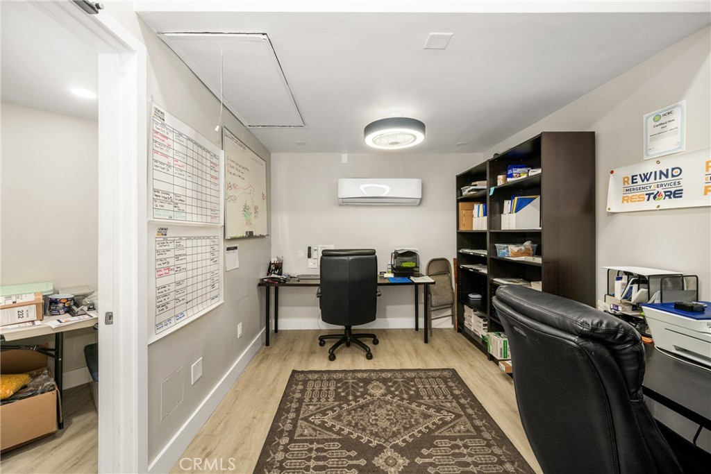 970 N Lincoln Street