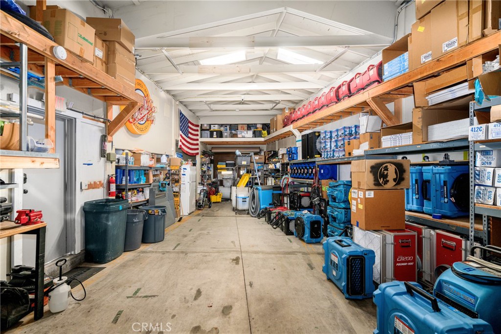 970 N Lincoln Street