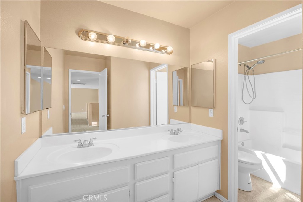 12564 Glen Canyon Lane