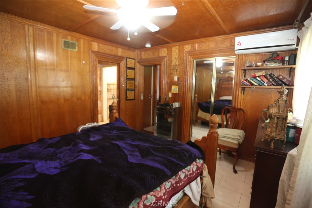 2009 West Saint Anne Place