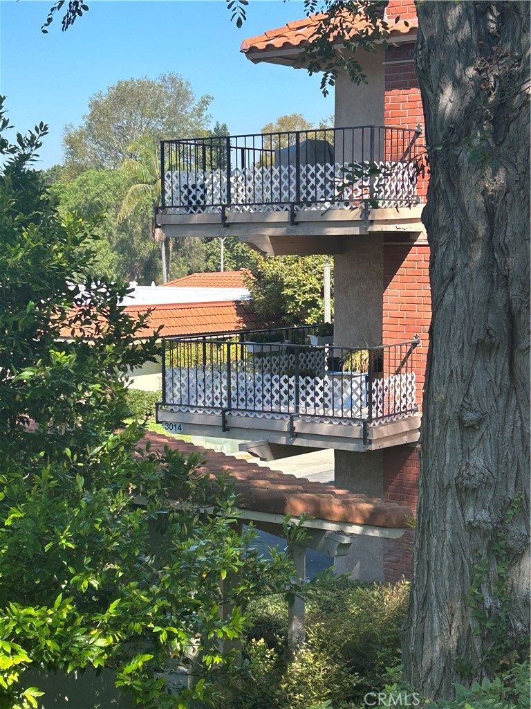 3014 A Via Buena Vista A