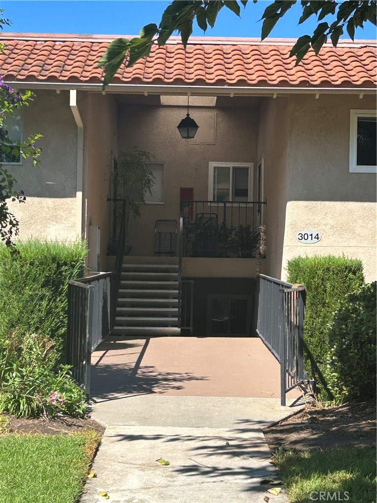 3014 A Via Buena Vista A