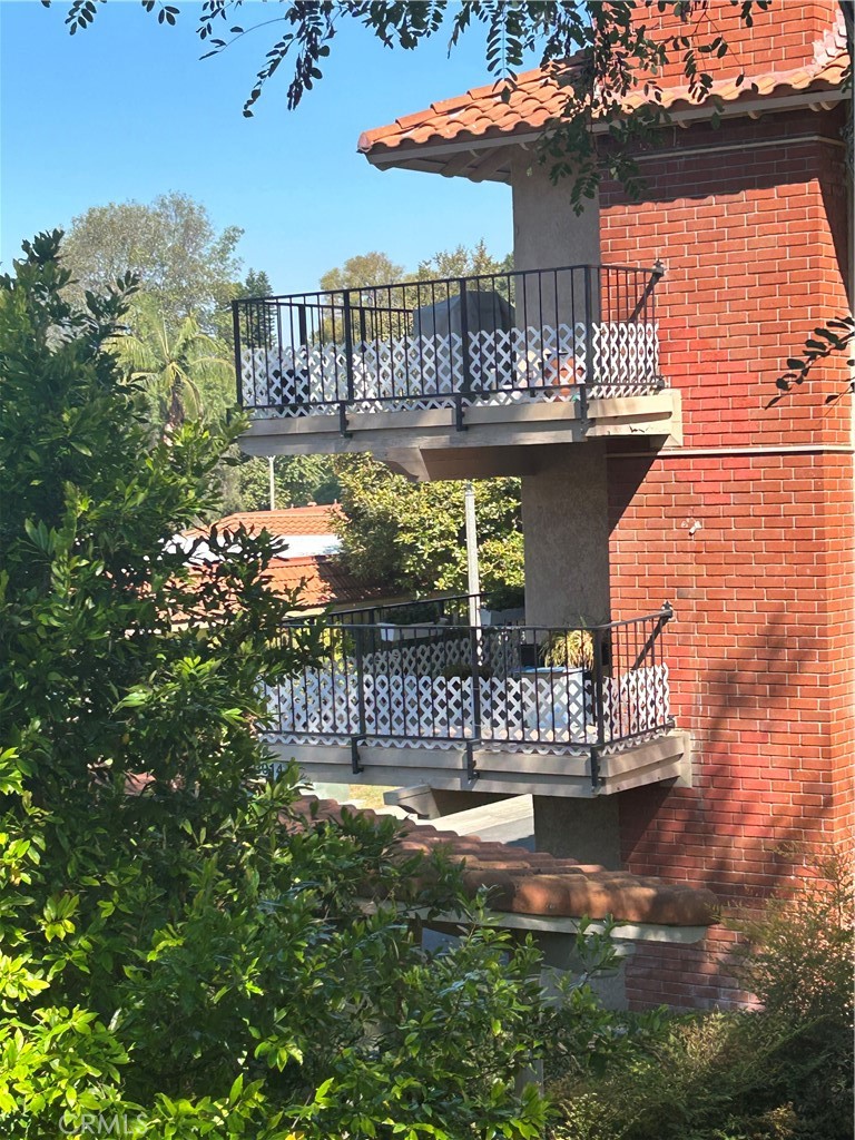 3014 A Via Buena Vista A