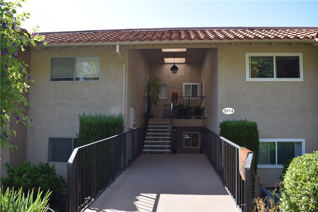 3014 A Via Buena Vista A