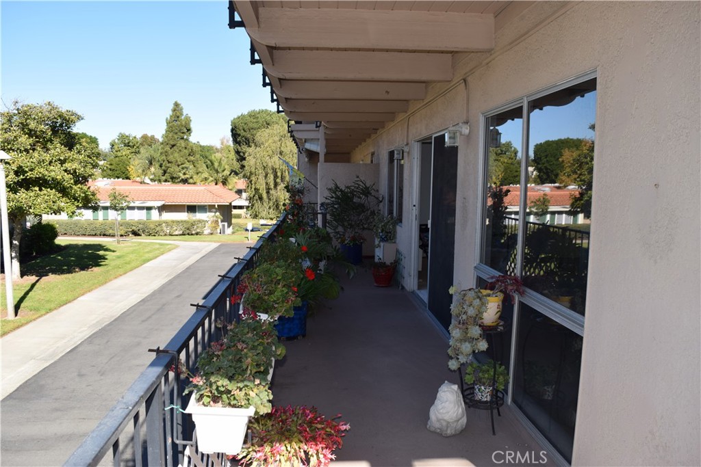 3014 A Via Buena Vista A