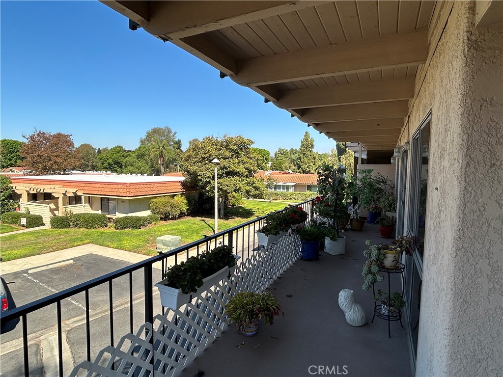 3014 A Via Buena Vista A