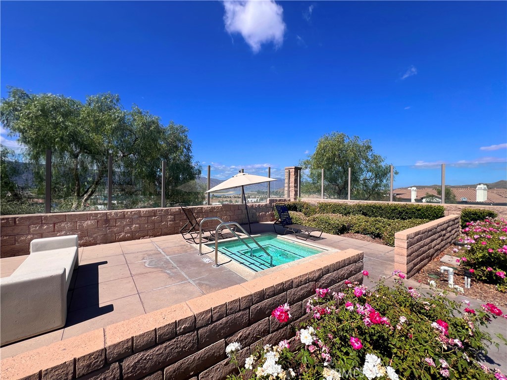 15416 Park Point Avenue 108