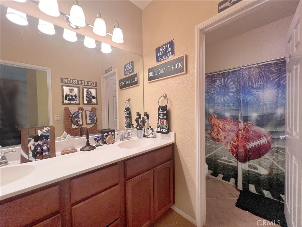 15416 Park Point Avenue 108