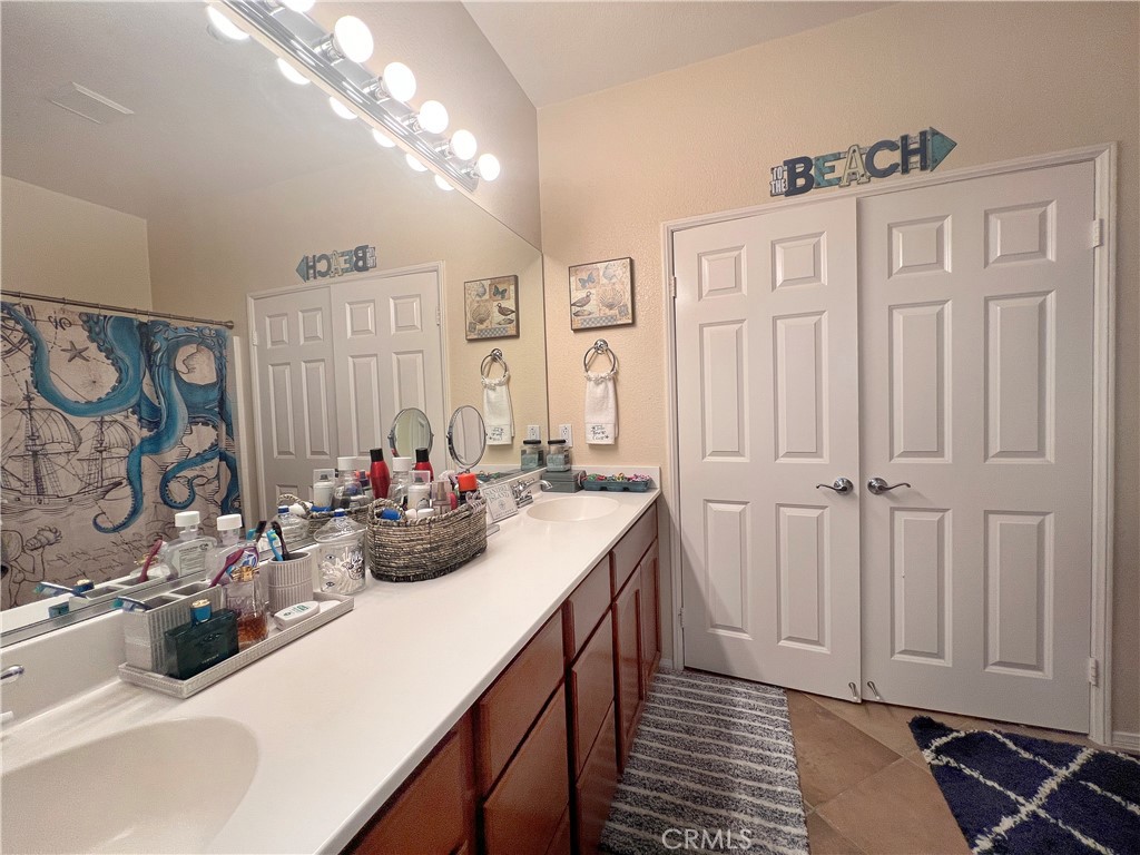 15416 Park Point Avenue 108