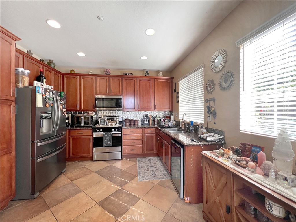 15416 Park Point Avenue 108