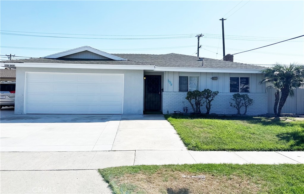 11754 Azalea Avenue 11754