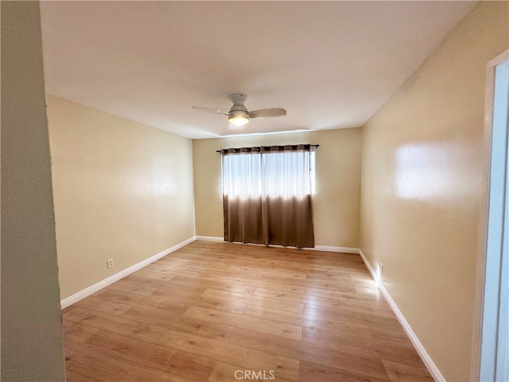 11754 Azalea Avenue 11754