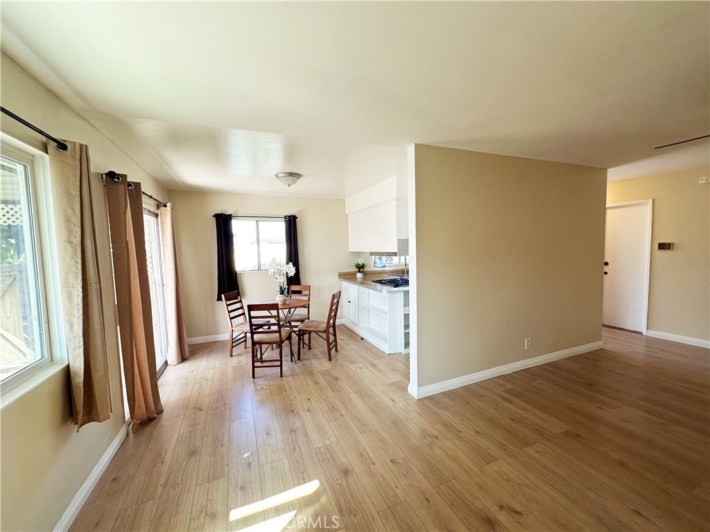 11754 Azalea Avenue 11754