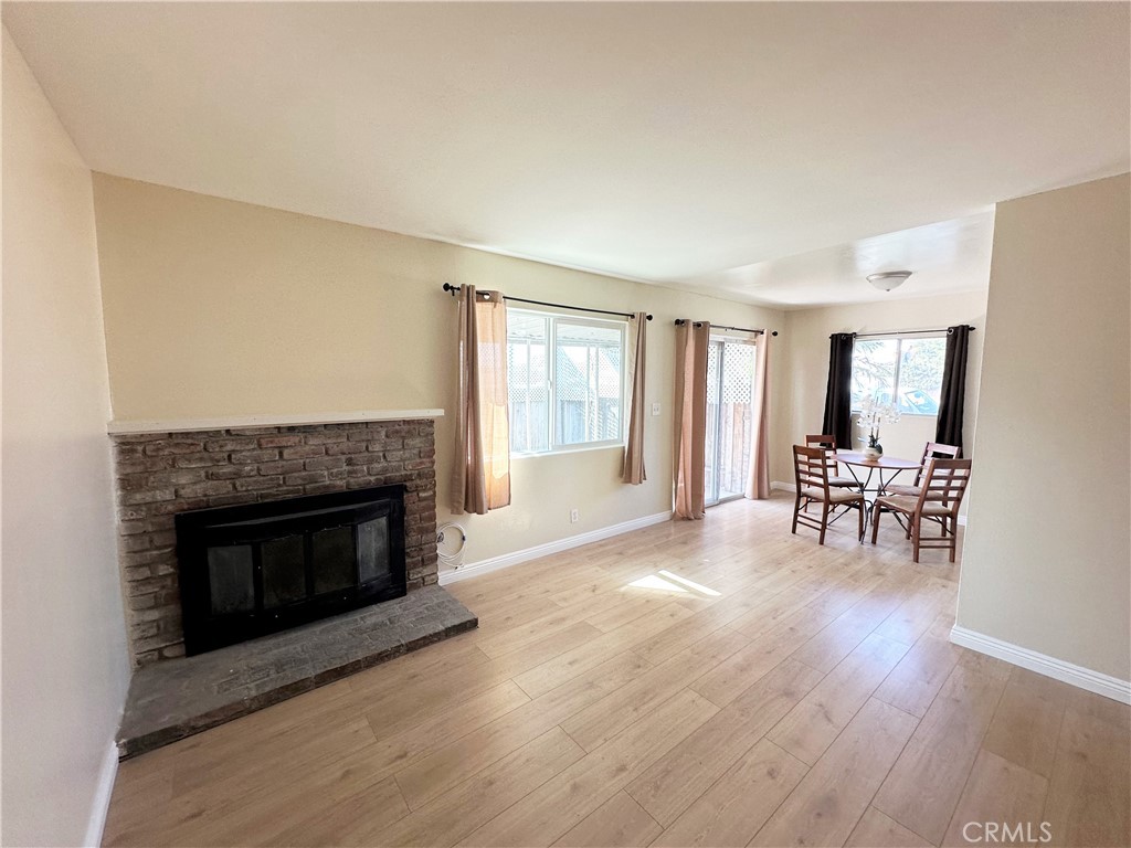 11754 Azalea Avenue 11754