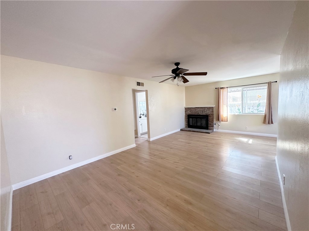 11754 Azalea Avenue 11754