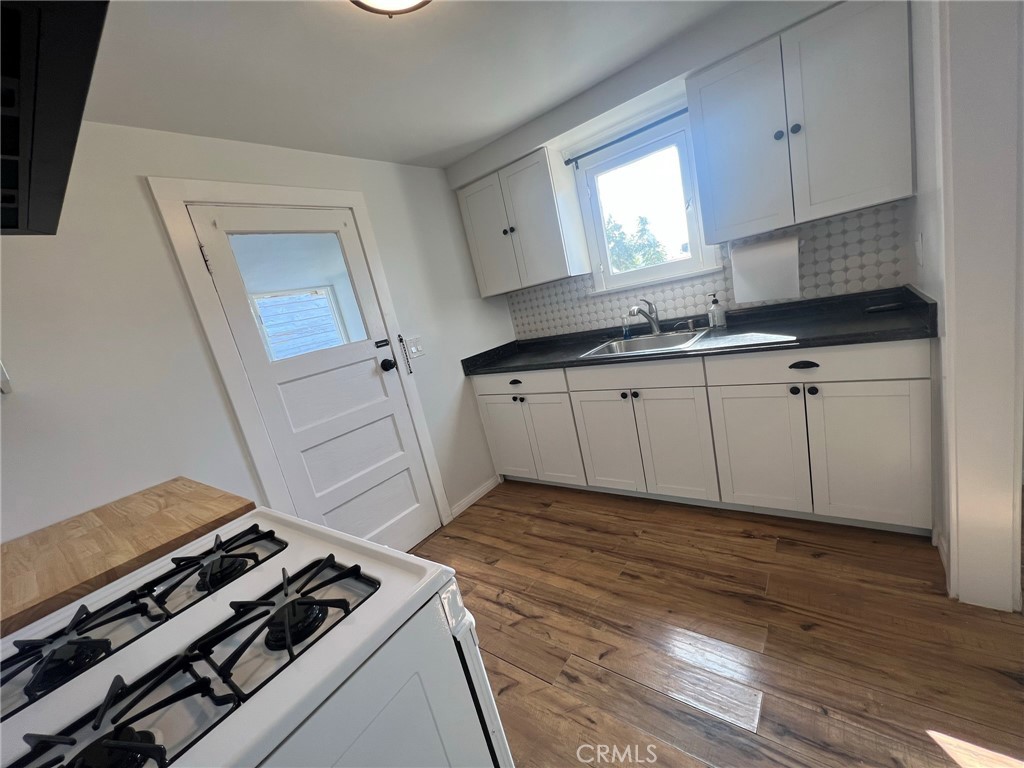 4283 Hillside A