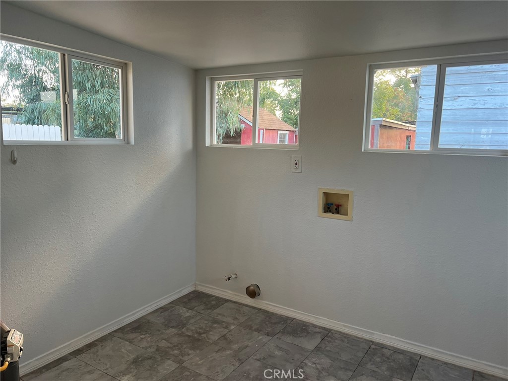 4283 Hillside A
