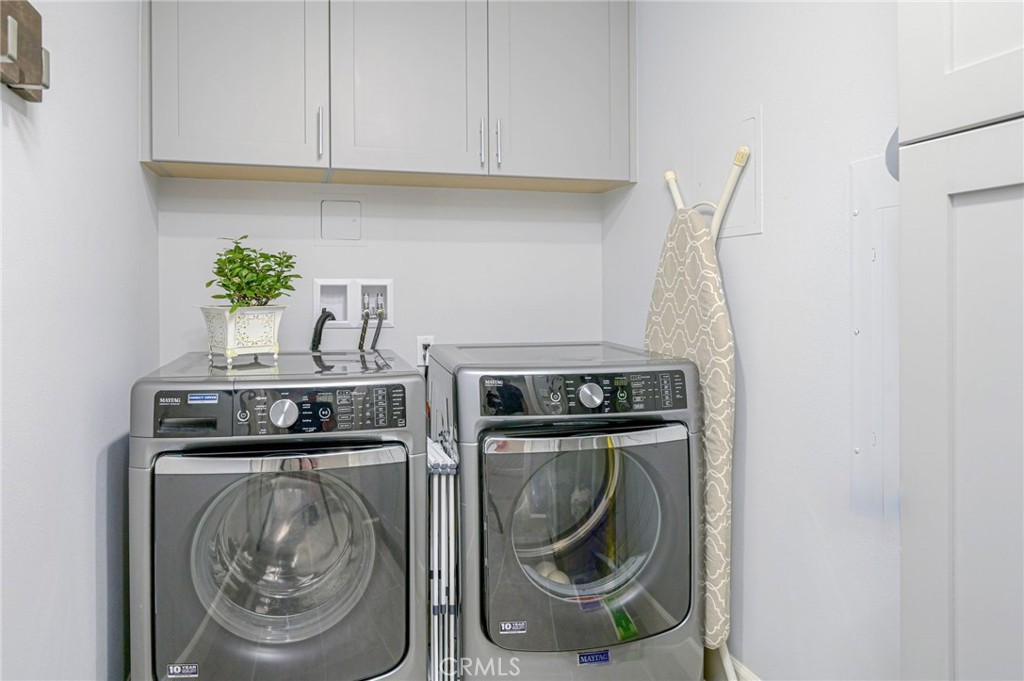 280 BUENA VIDA Drive 207