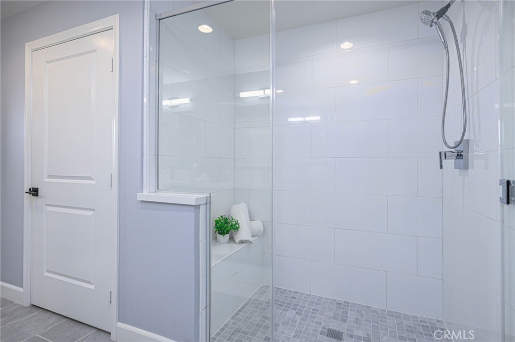 280 BUENA VIDA Drive 207