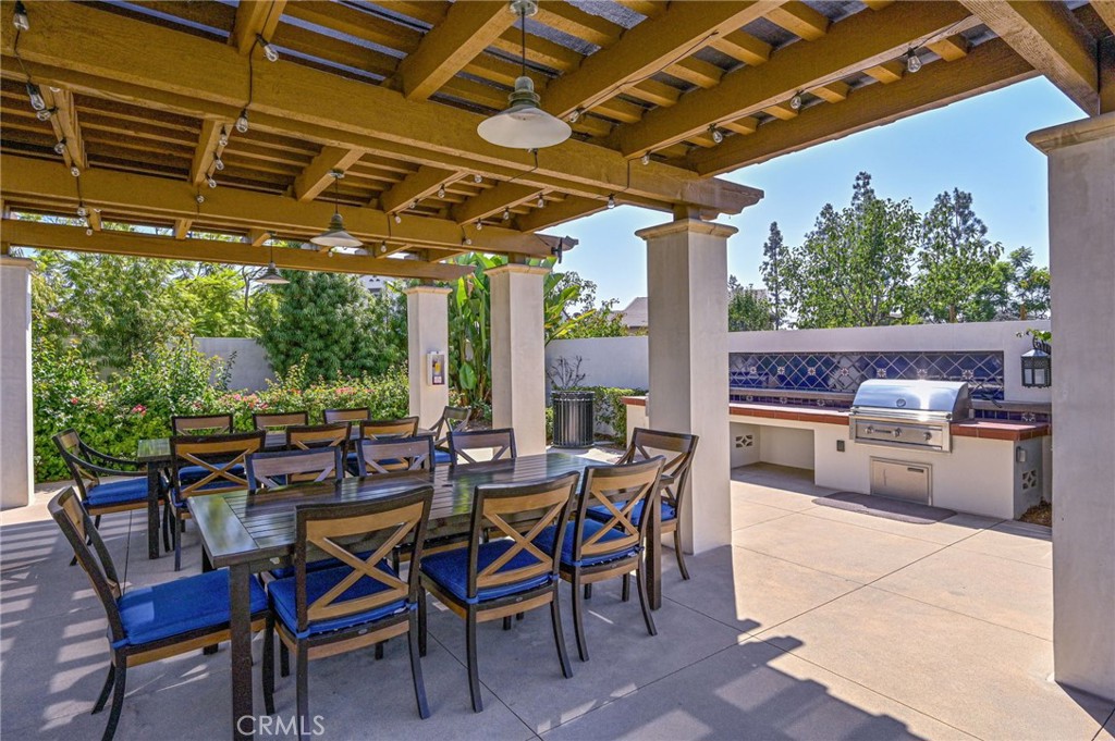 280 BUENA VIDA Drive 207