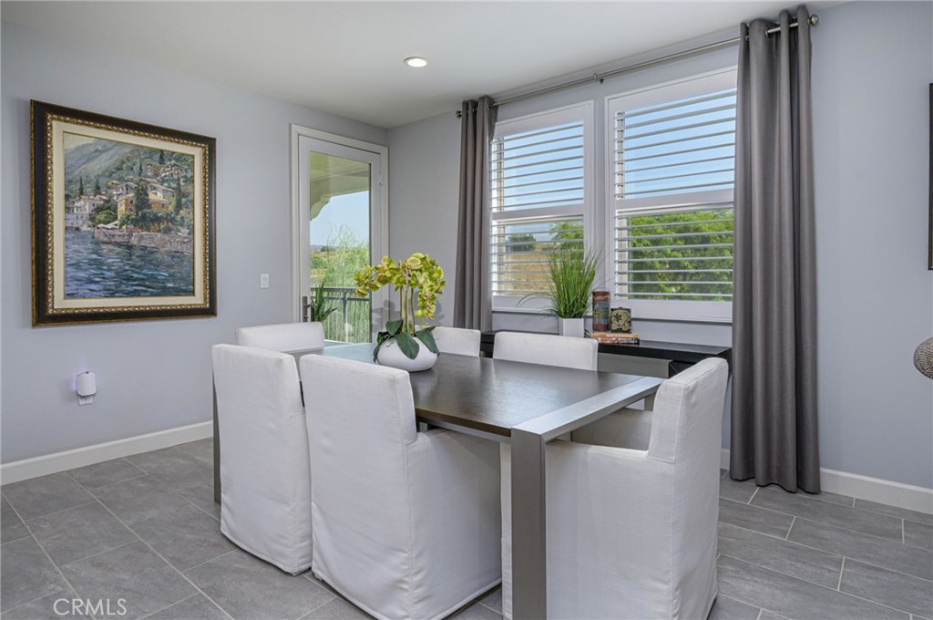 280 BUENA VIDA Drive 207