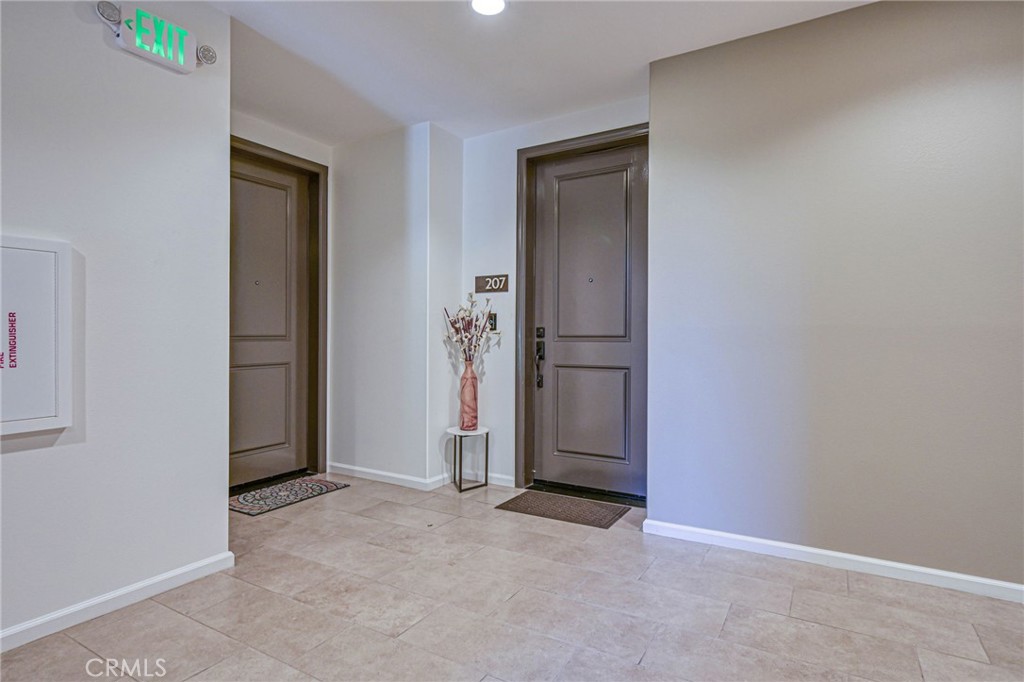 280 BUENA VIDA Drive 207