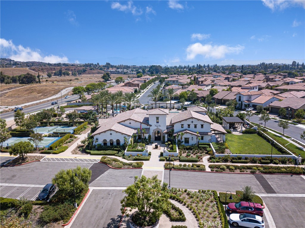 280 BUENA VIDA Drive 207