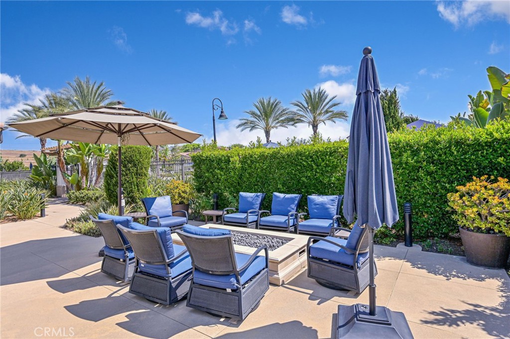 280 BUENA VIDA Drive 207