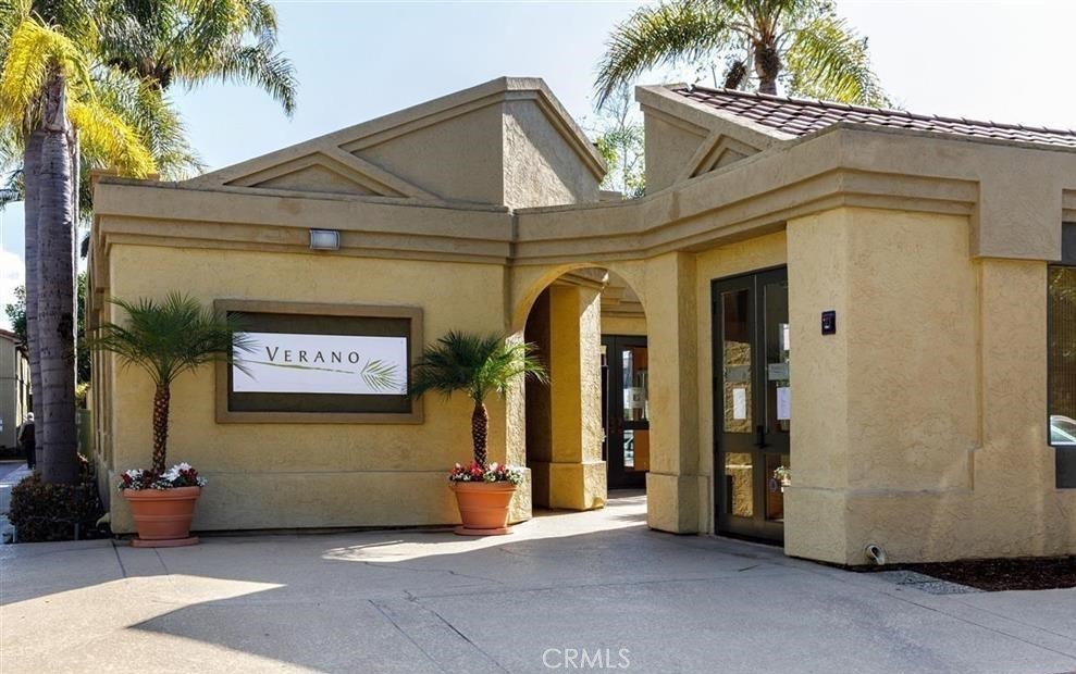 7505 Charmant Drive 1610