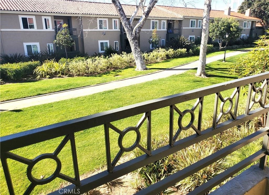 7505 Charmant Drive 1610