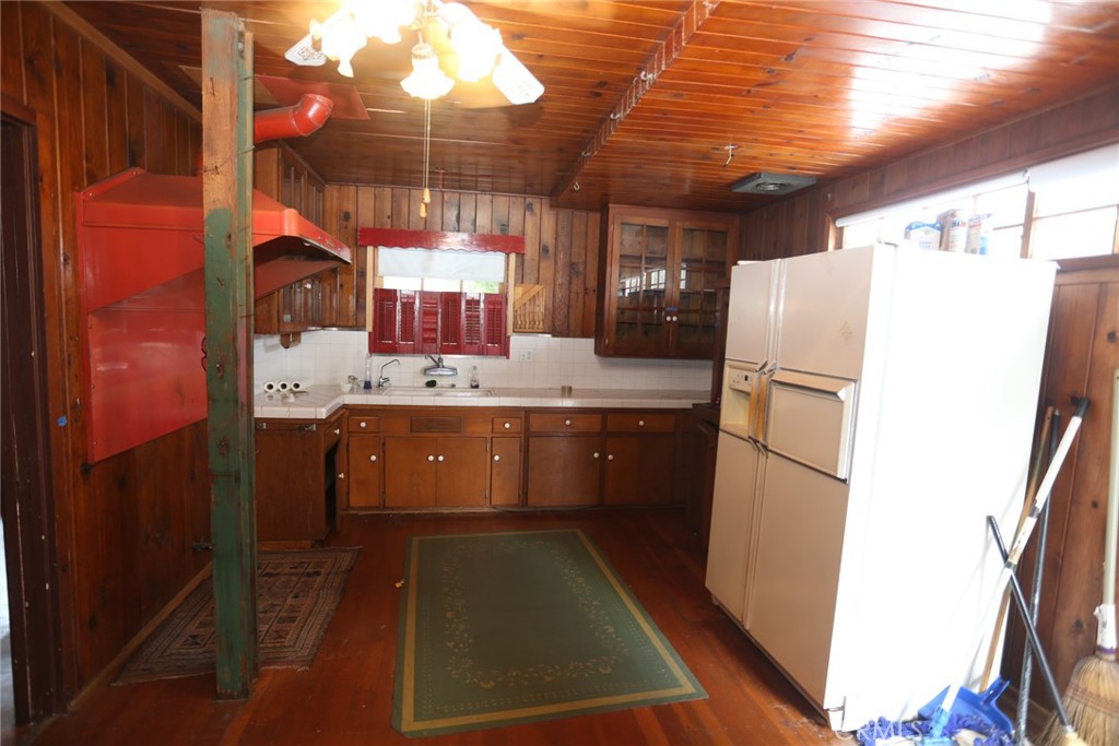 3306 San Anseline Avenue