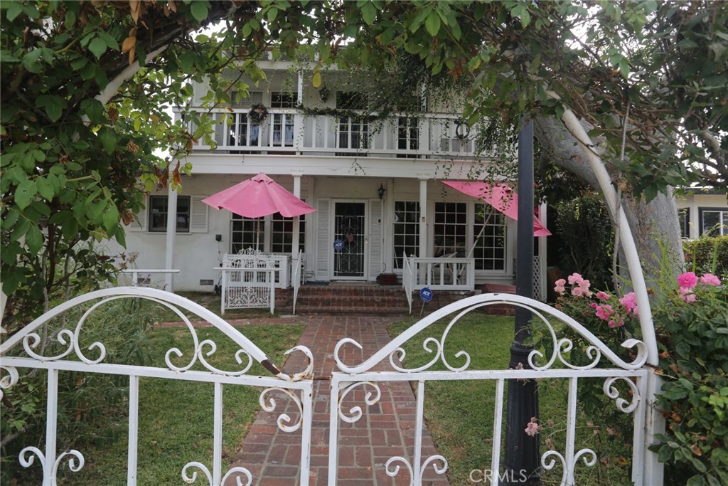 3306 San Anseline Avenue