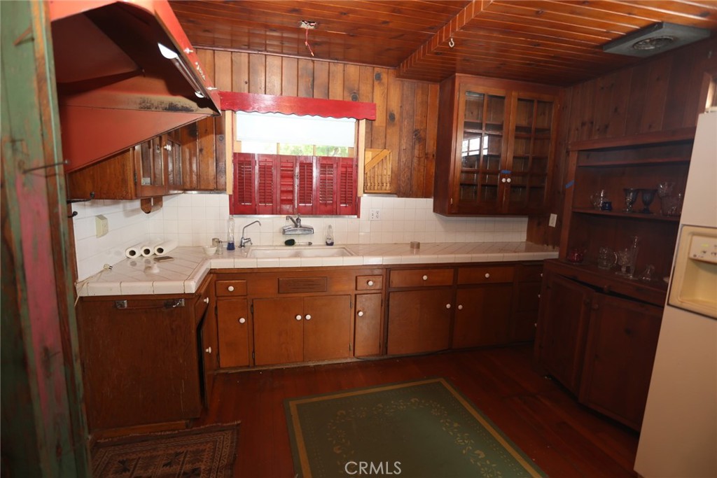 3306 San Anseline Avenue