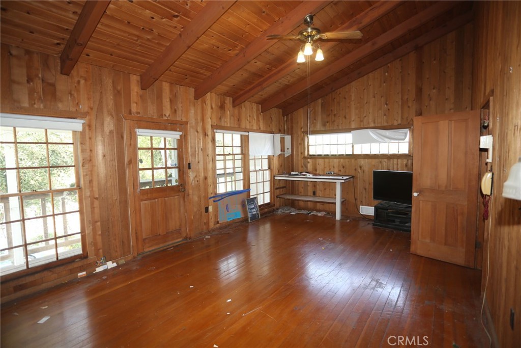 3306 San Anseline Avenue