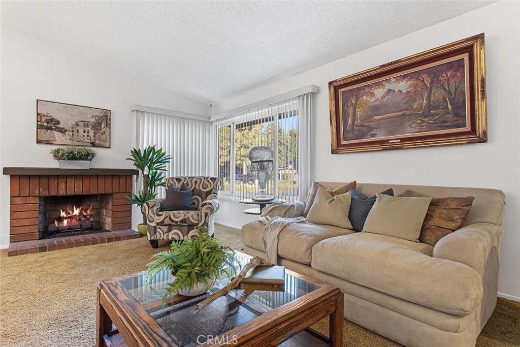 2994 N Cottonwood St