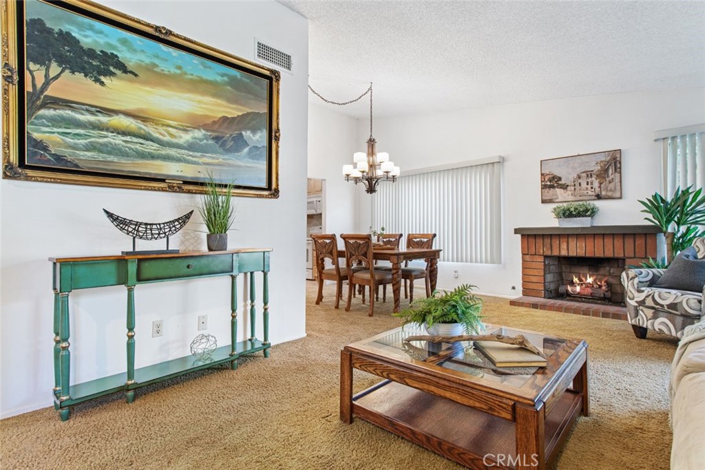 2994 N Cottonwood St