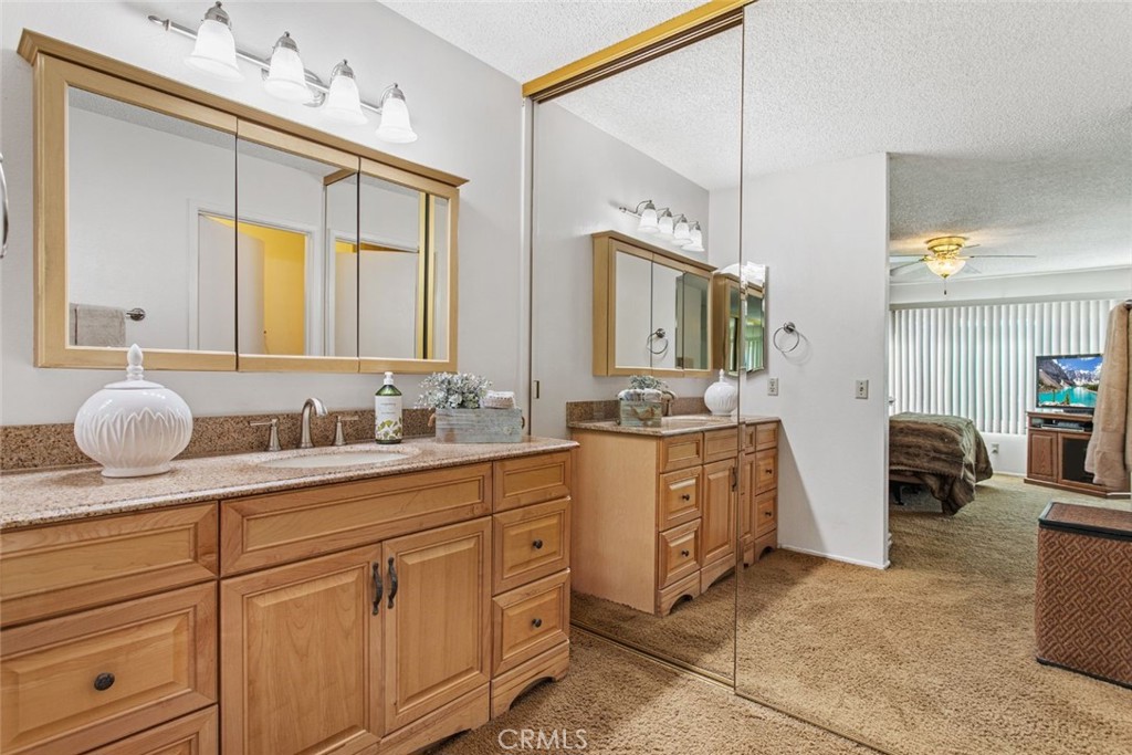 2994 N Cottonwood St