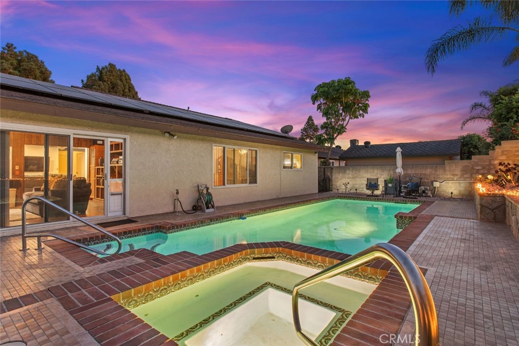 2994 N Cottonwood St