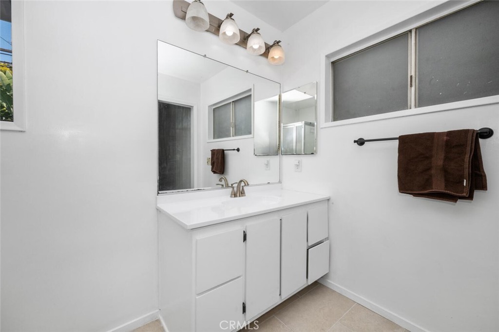 10919 Leffingwell Road