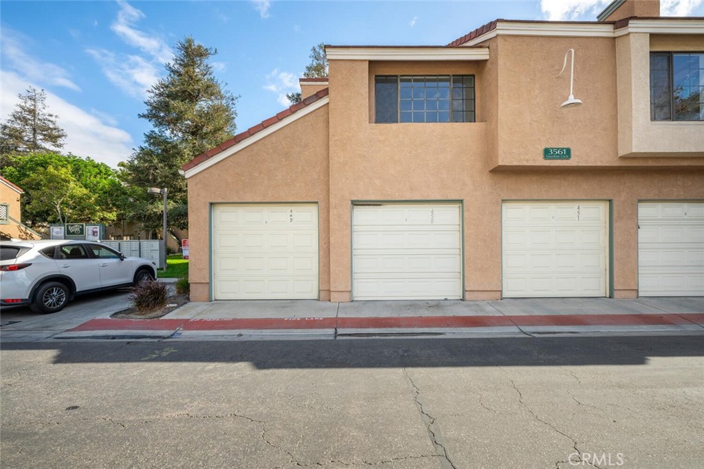 3561 W Greentree Circle F