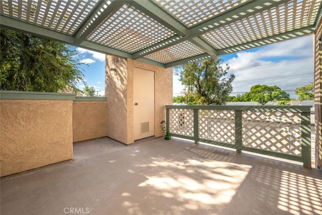 3561 W Greentree Circle F