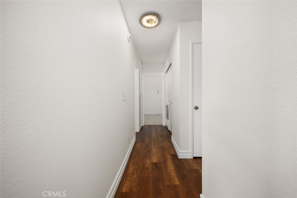 3561 W Greentree Circle F