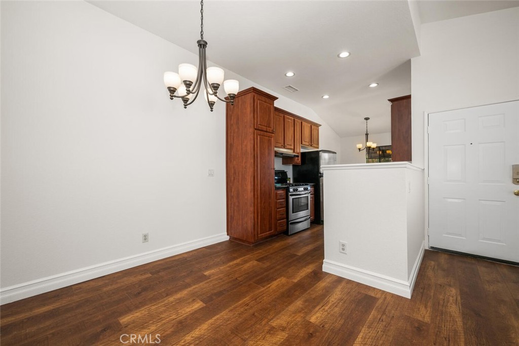 3561 W Greentree Circle F