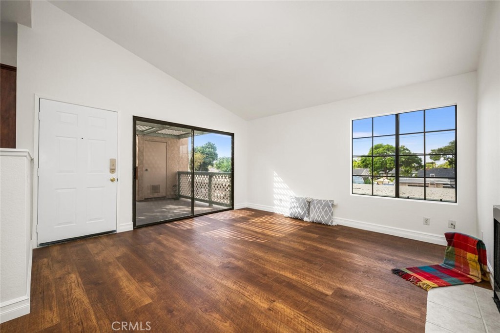 3561 W Greentree Circle F